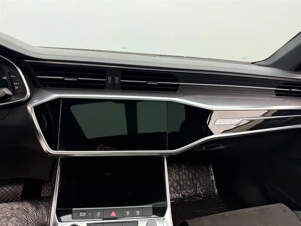 Audi A6L 2023 55 TFSI quattro Premium Dynamic фото 9