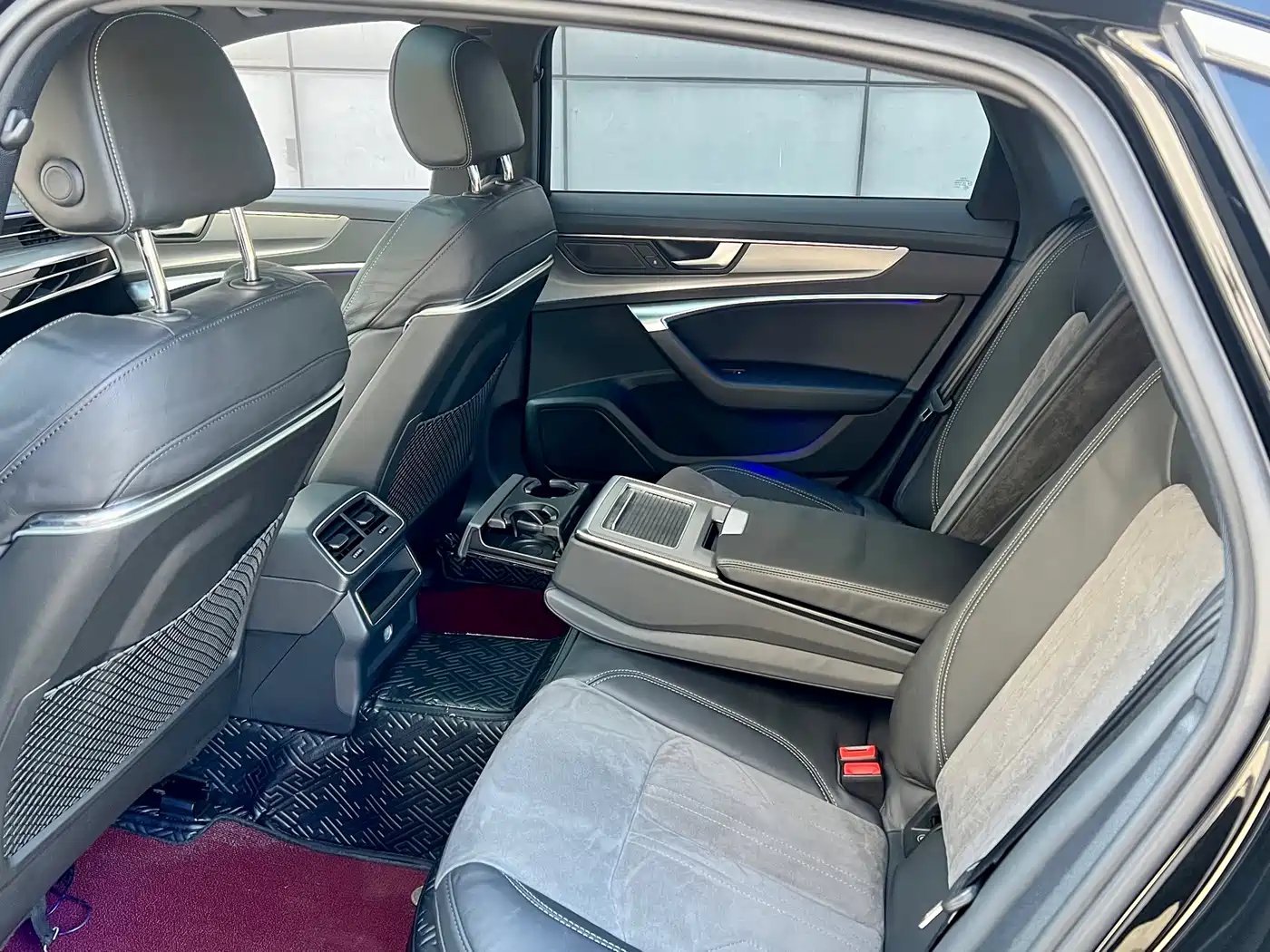 Audi A6L 2020 40 TFSI Luxury Dynamic фото 46