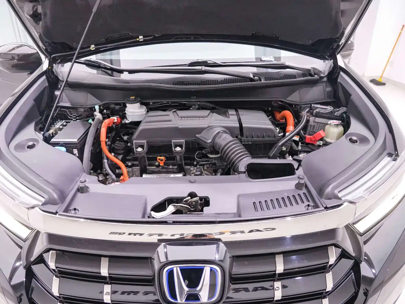 Honda Elysion 2023 2022 2.0L e:HEV Luxury