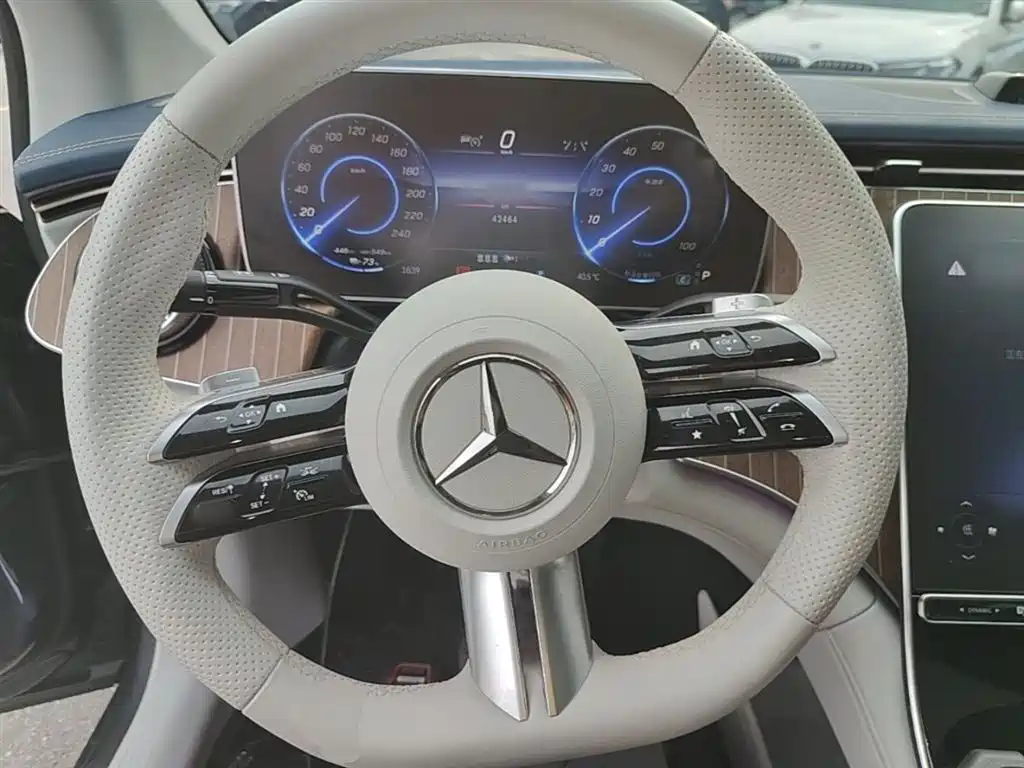 Mercedes-Benz EQE 2022 350 Pioneer Edition фото 11