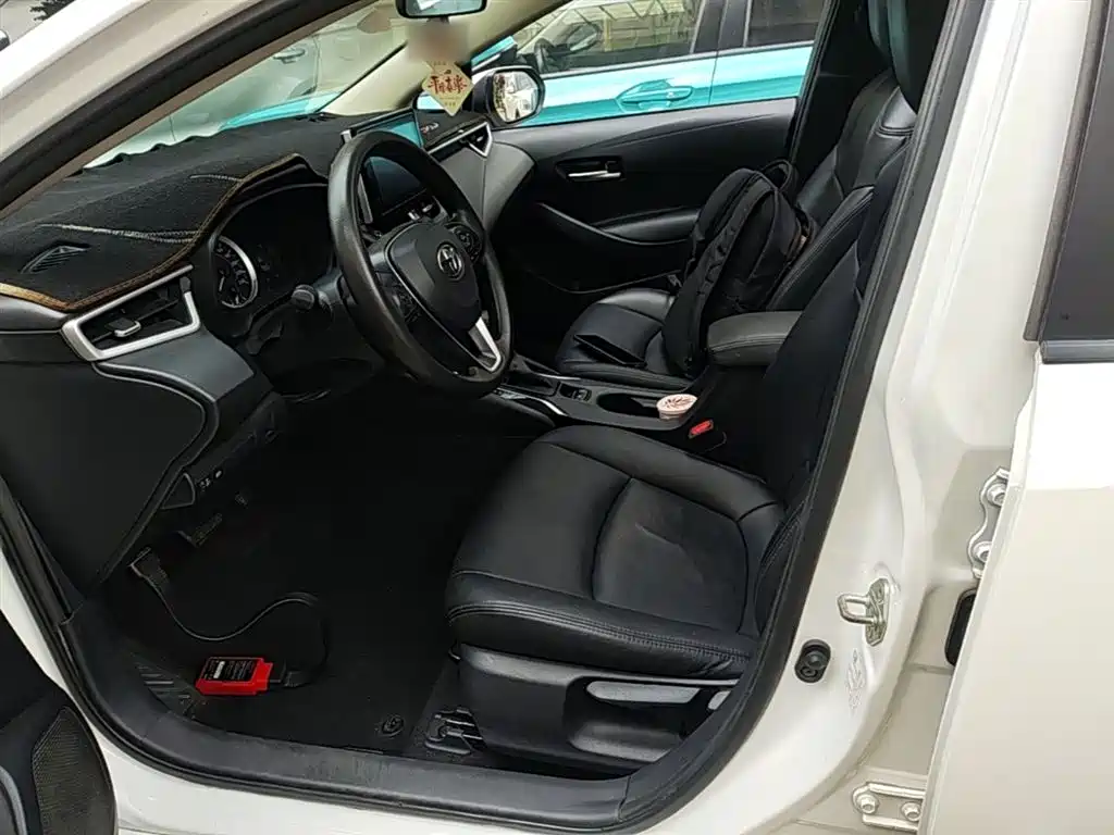 Toyota Corolla 2021 1.2T S-CVT Elite Edition фото 15