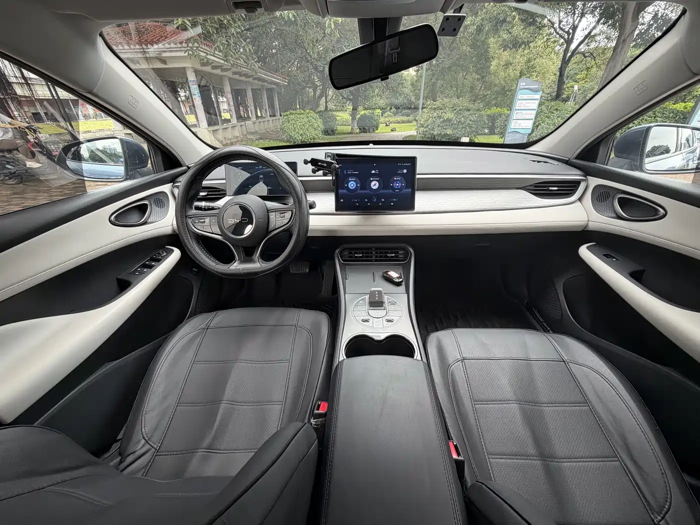 BYD Hai Bao 05 DM-i 2025 DM-i Smart Drive Edition 55KM Luxury фото 16