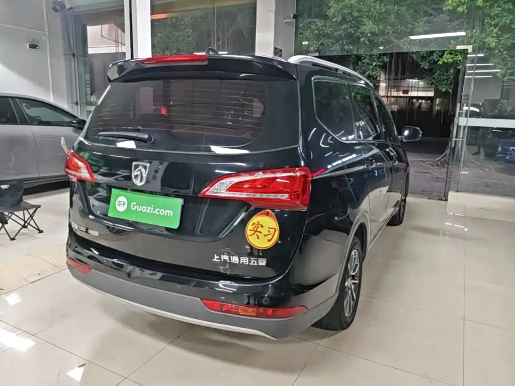 Фото 7 - Baojun 730