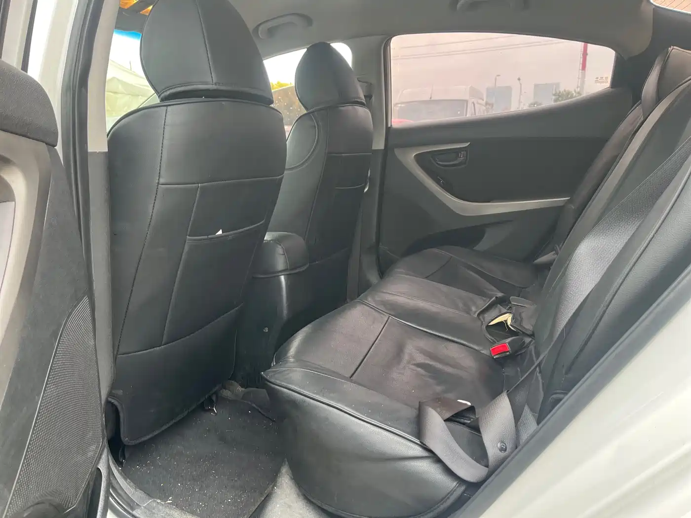 Hyundai Langdong 2013 1.6L Automatic Leading фото 8