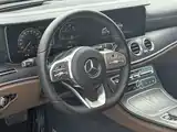 Фото 8 - Mercedes-Benz E-Class