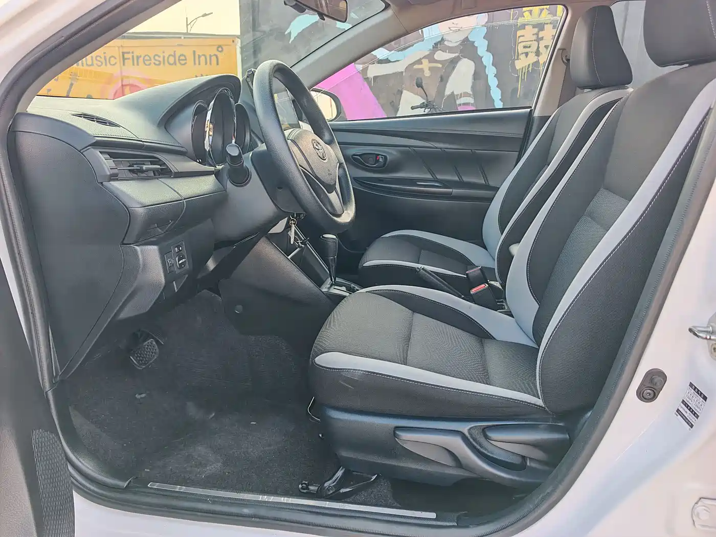 Toyota YARiS L Zhi Xuan 2020 1.5L CVT Leading Edition фото 8