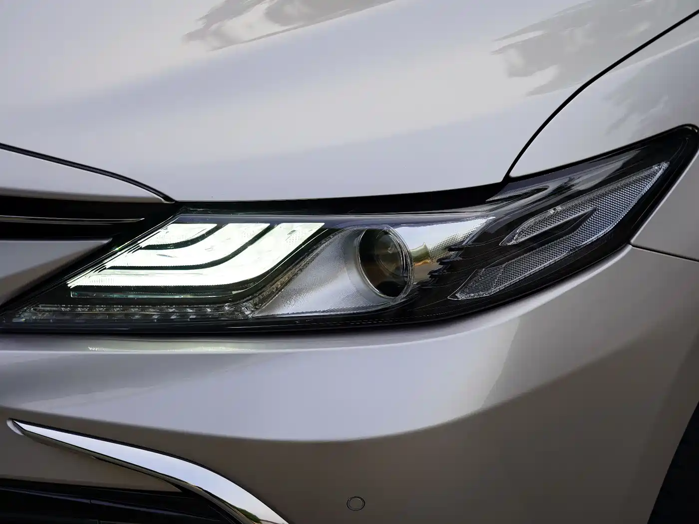 Toyota Camry 2021 2.5G Luxury Edition фото 10