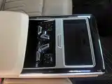 Фото 6 - Audi A8