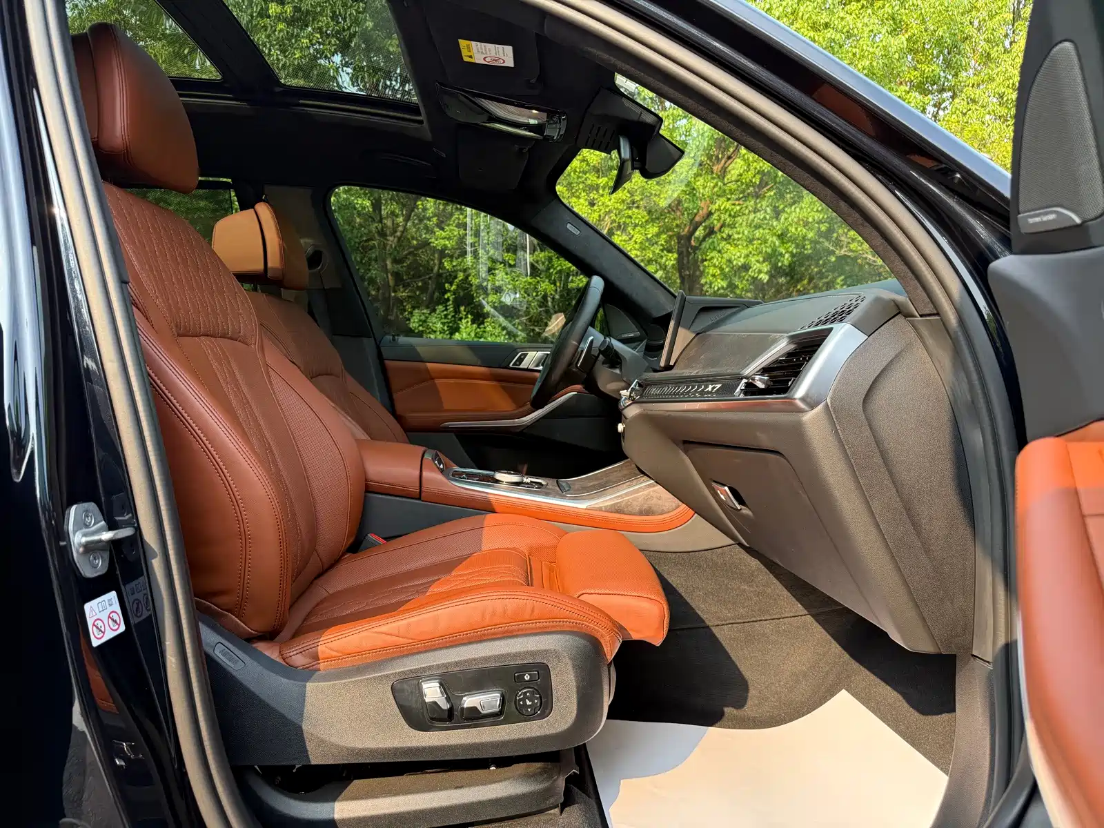 Фото 10 - BMW X7