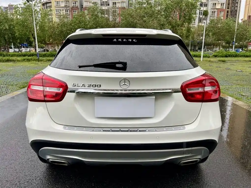 Mercedes-Benz GLA 2016 GLA 200 Fashion фото 8