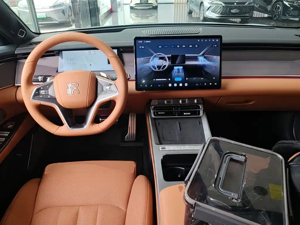 BYD Han L 2025 EV AWD LiDAR Flagship фото 10