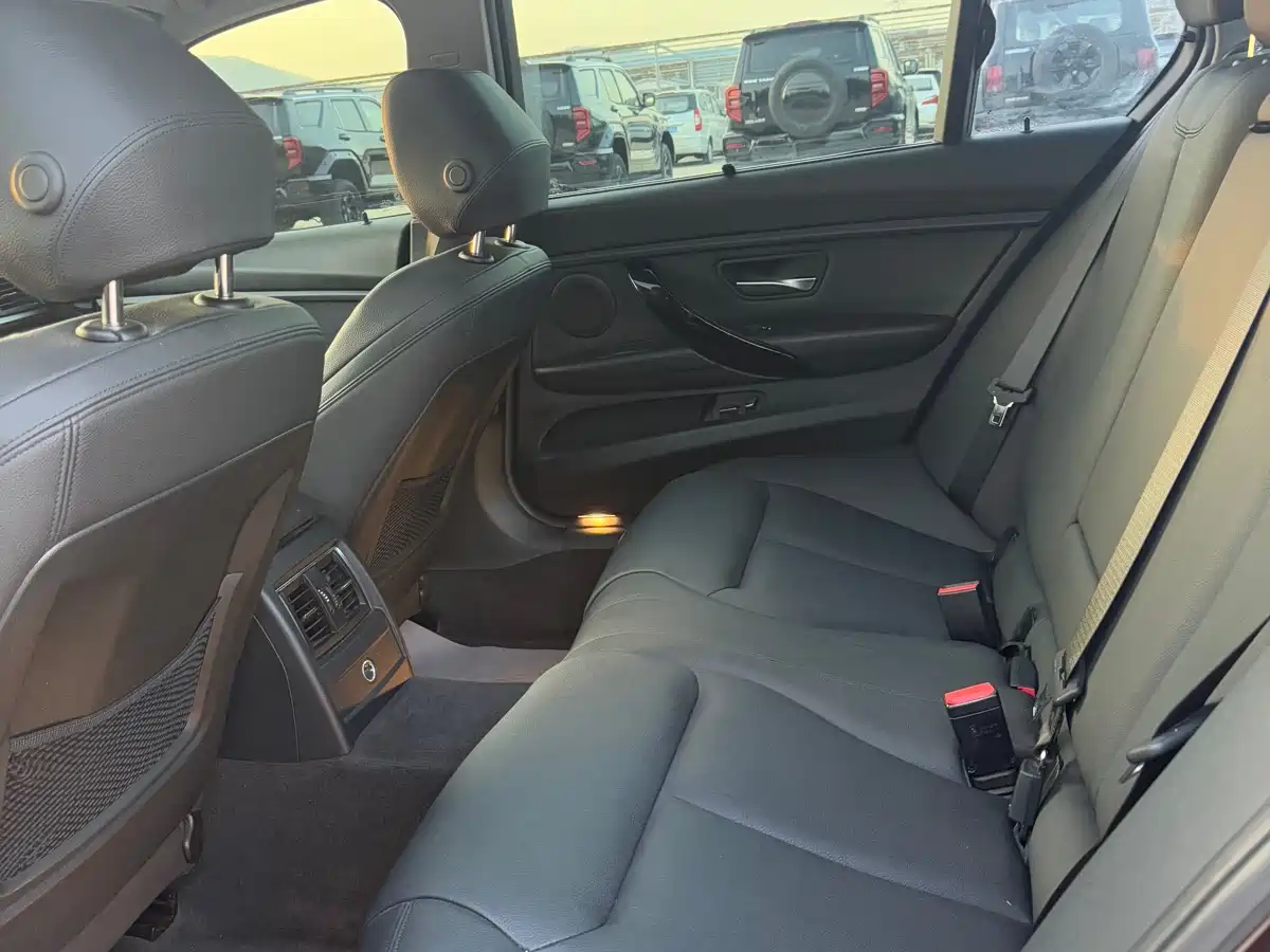 BMW 3 Series 2018 320Li Fashion Style фото 7