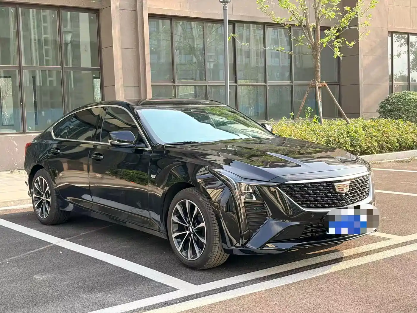 Cadillac CT5 2025 Model 28T Urban Sport Edition фото 3
