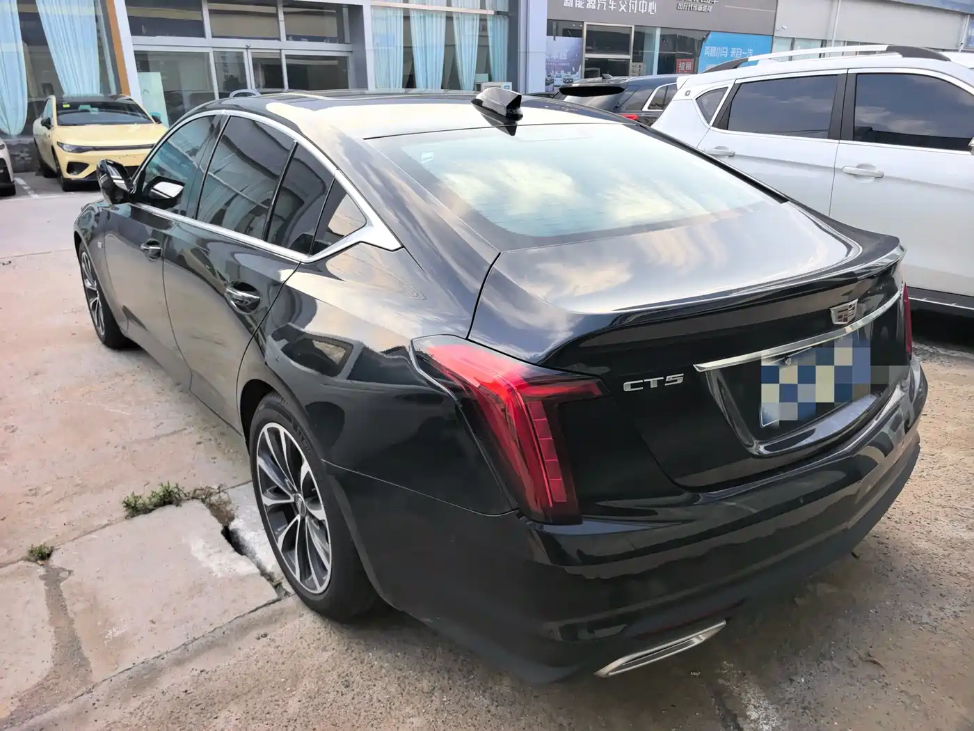 Cadillac CT5 2025 2025 Model 28T Urban Sport Edition