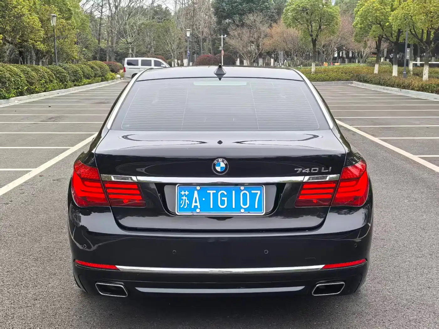 BMW 7 Series 2013 Model 730Li Leading фото 17