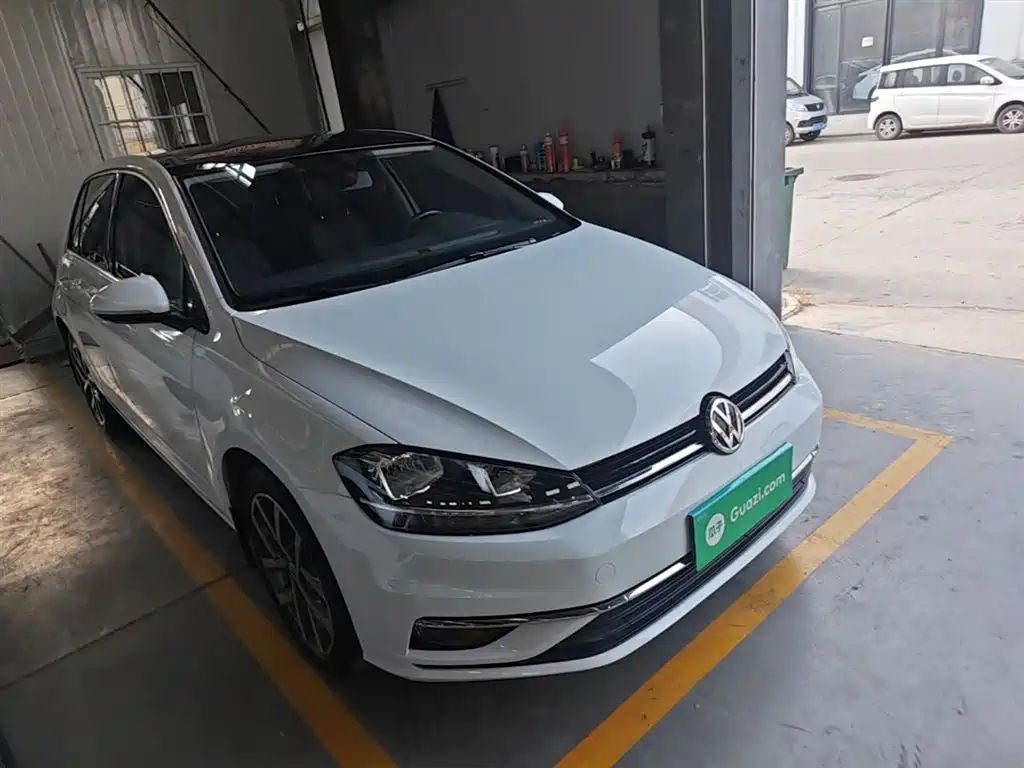 Volkswagen Golf 2020 280TSI DSG Comfort фото 4