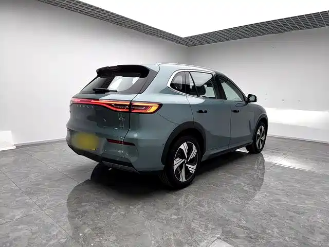 GEELY GALAXY GALAXY E5