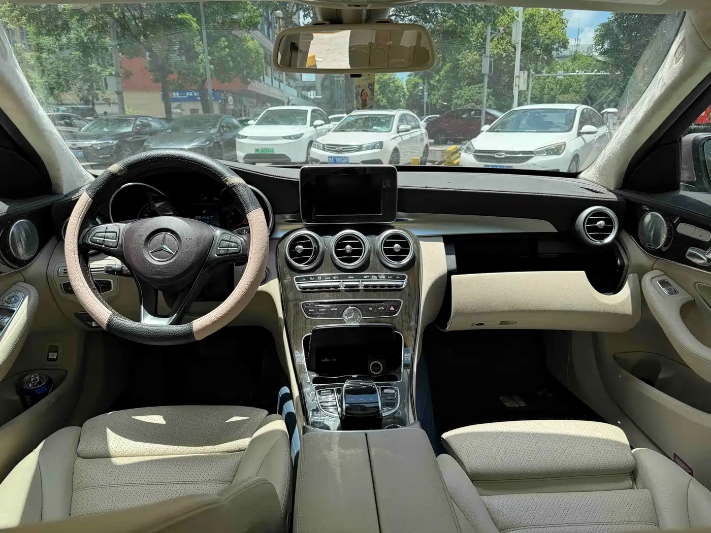Фото 9 - Mercedes-Benz C-Class