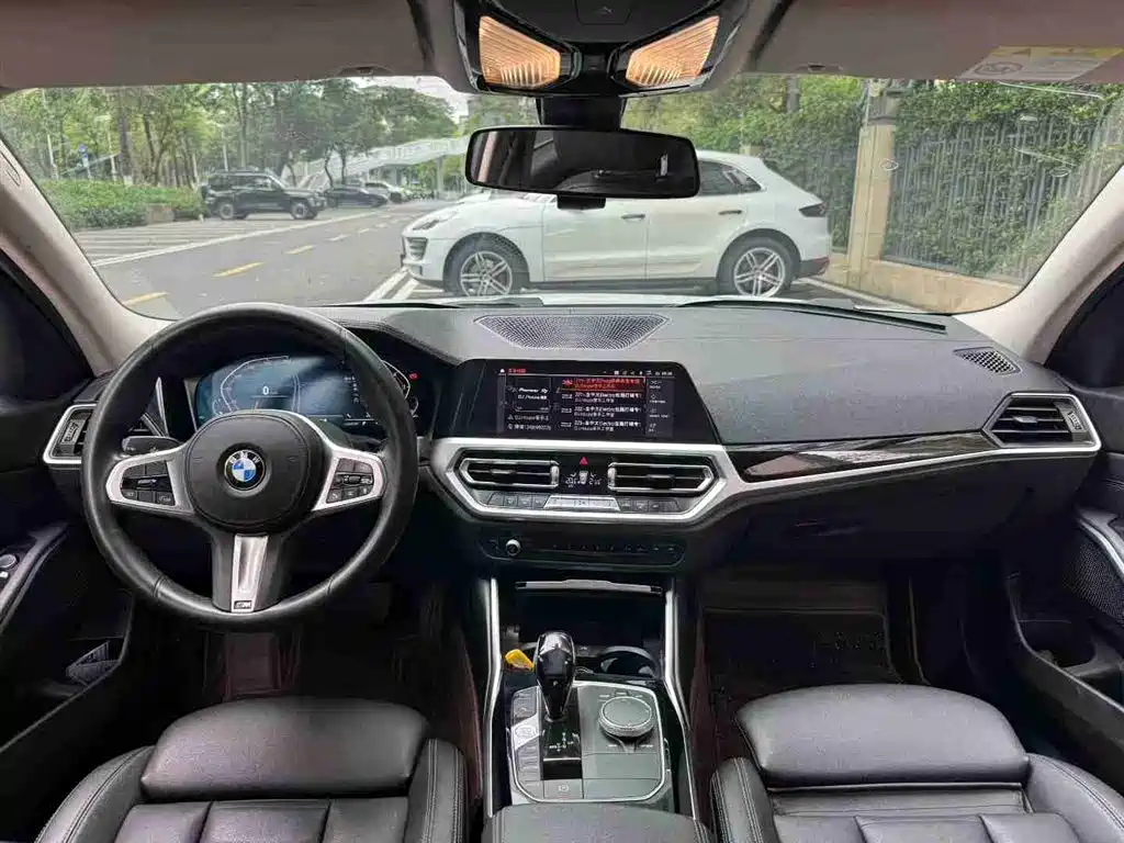 BMW 3 Series 2020 320Li M Sport Package фото 7