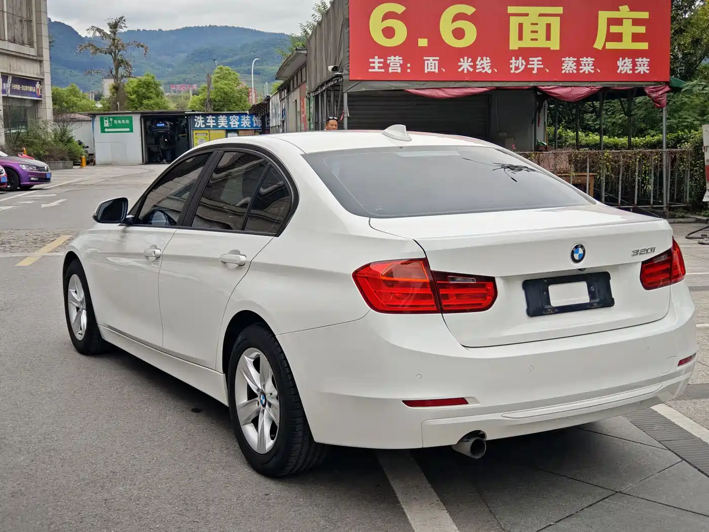 BMW 3 Series 2015 320i Super Joy Fashion фото 4