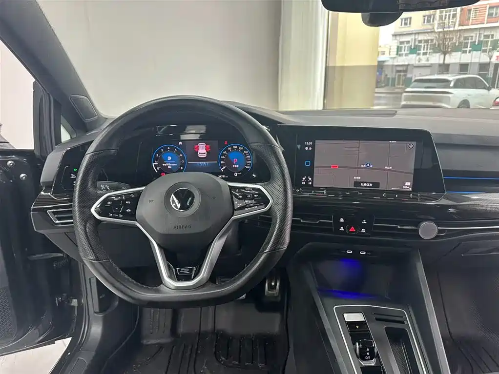 Volkswagen Golf 2023 Facelift 280TSI DSG R-Line Lite фото 19