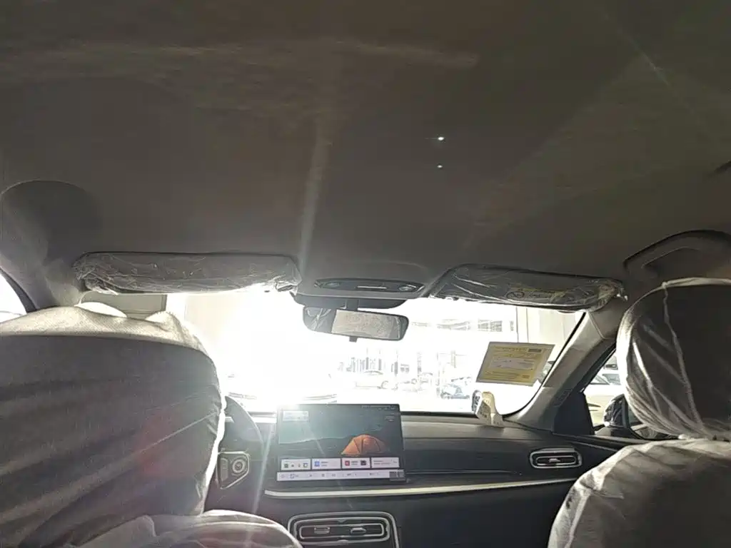 Geely Galaxy Galaxy Stellar 6 2025 60km Voyager Edition фото 18