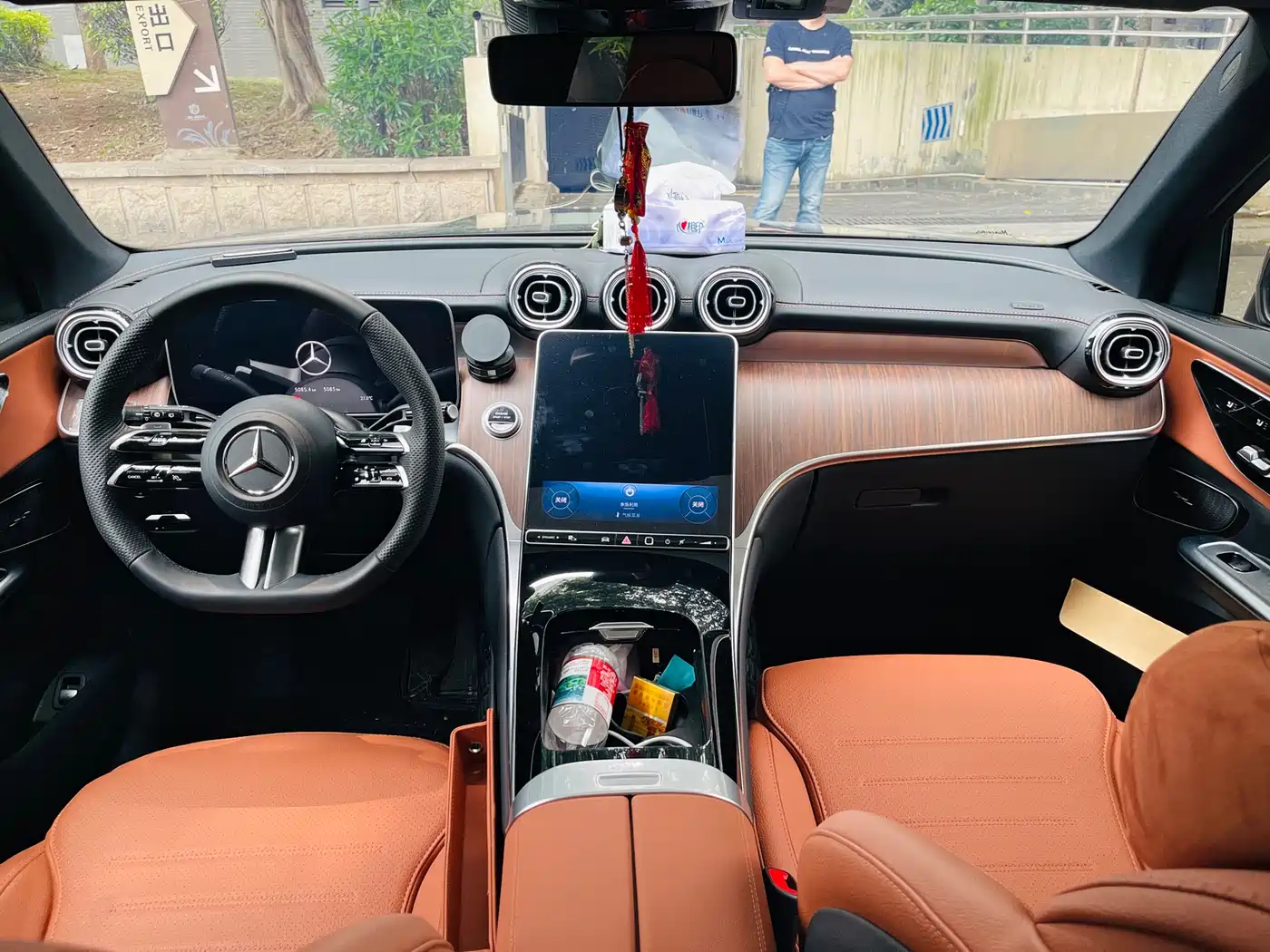 Mercedes-Benz GLC 2025 GLC 300 L 4MATIC Dynamic 5-seater фото 4