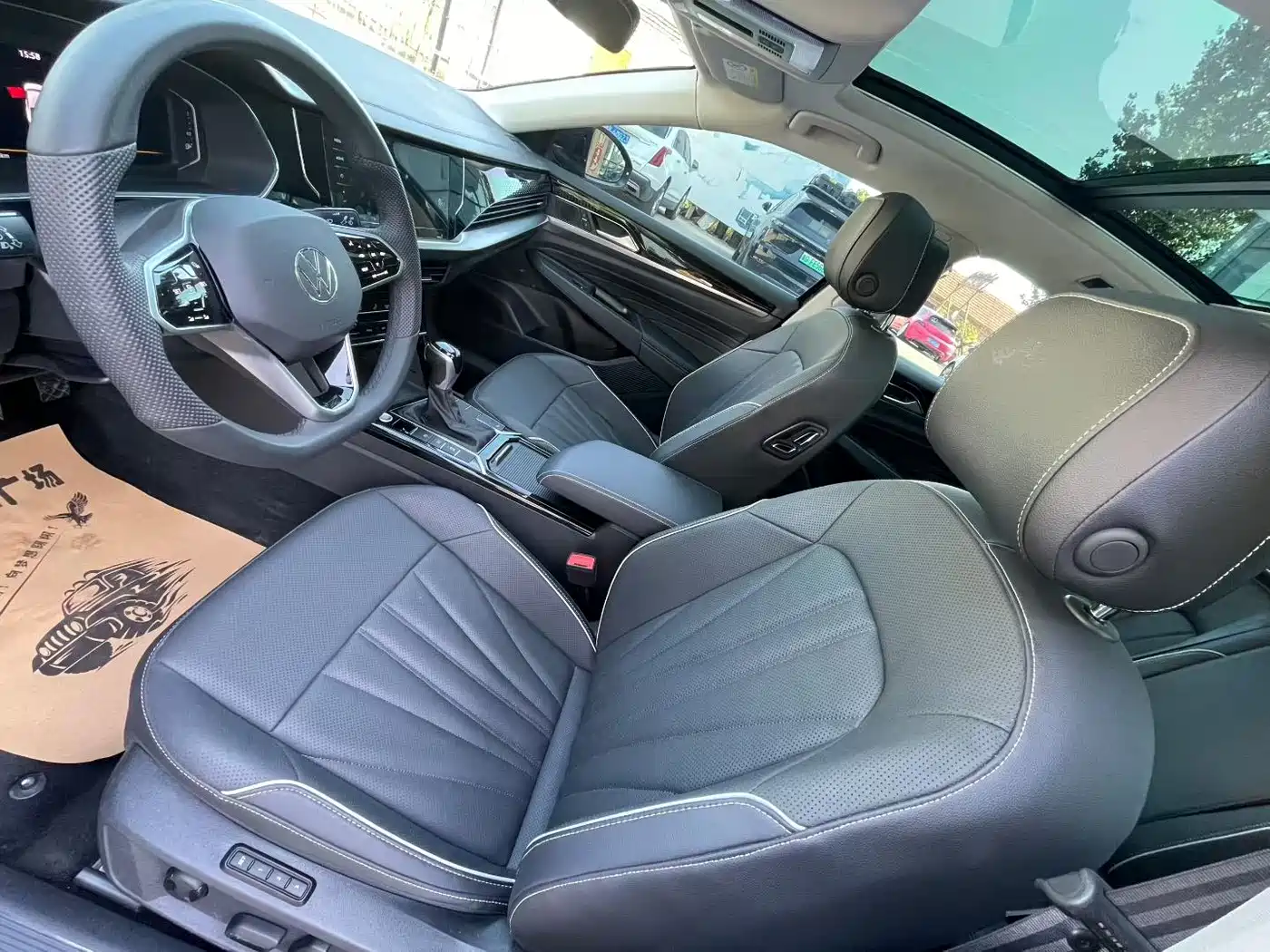 Volkswagen Passat 2025 Outstanding 380TSI Dragon Soaring Edition фото 5