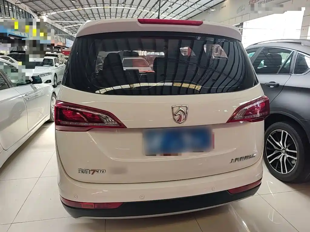 Фото 4 - Baojun 730