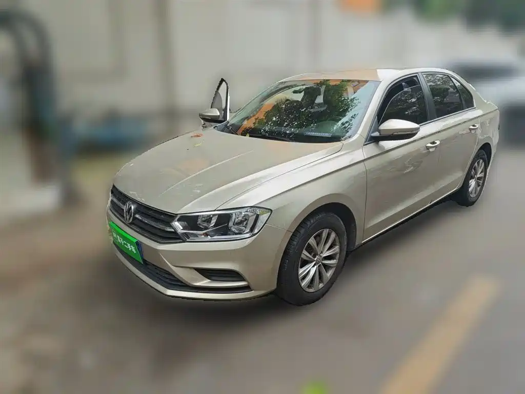 Volkswagen Bora 2018 1.5L Manual Fashion фото 2