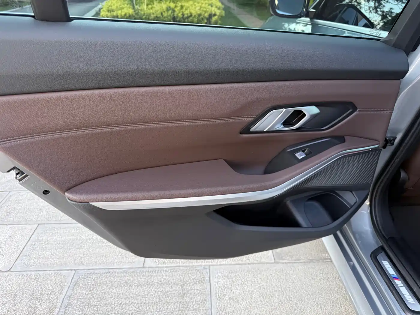 BMW 3 Series 2023 325Li M Sport Package фото 30