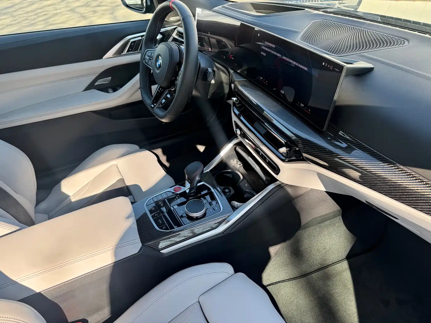 BMW M4 2024 BMW M4 Convertible M xDrive Competition фото 11