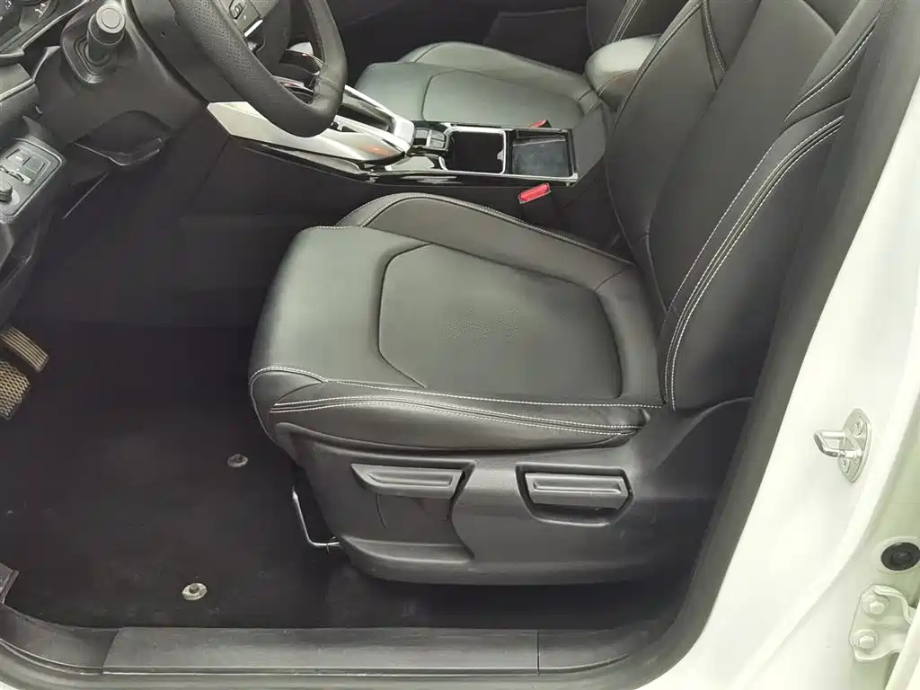 SAIC MAXUS CHASE G50