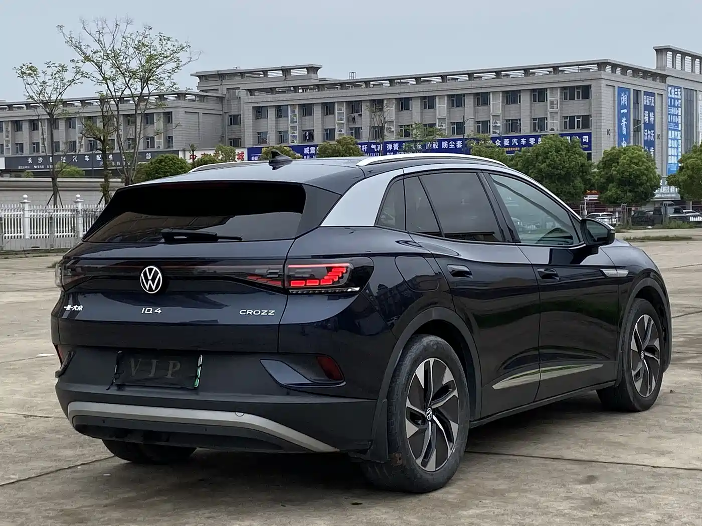 VOLKSWAGEN ID.4 CROZZ