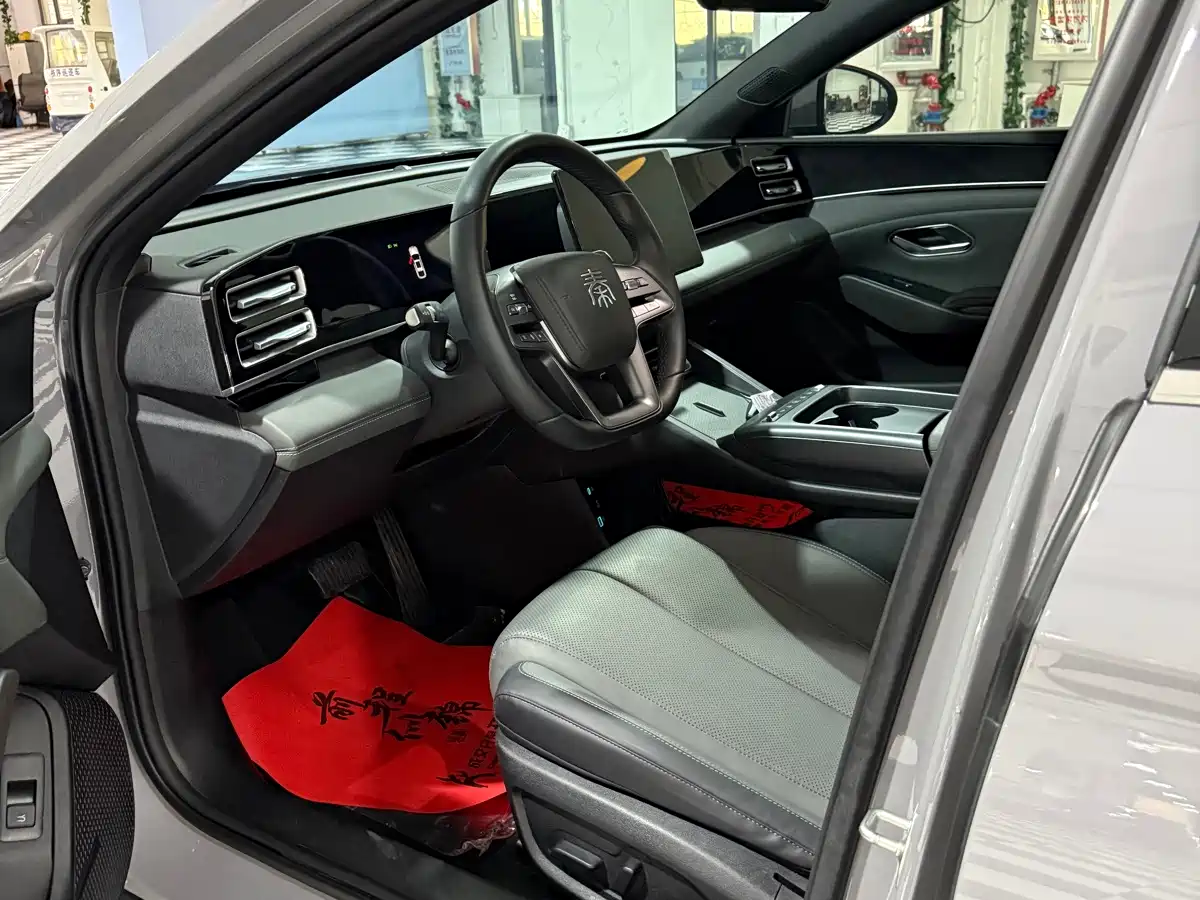 BYD Qin L 2026 2026 Model DM-i Smart Drive Edition 128KM Pioneer
