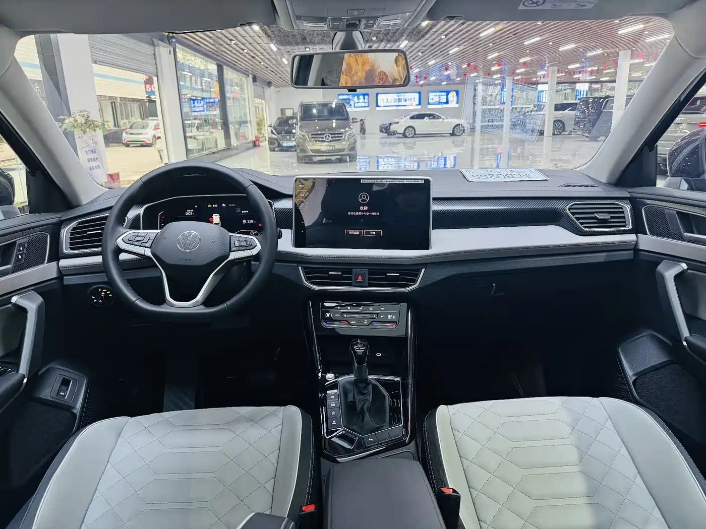 Volkswagen Tayron 2025 Shared Joy 300TSI фото 14