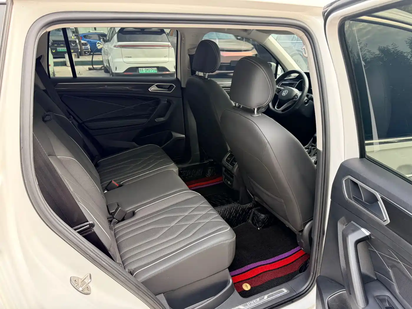 Volkswagen Tiguan L PHEV 2022 430PHEV Plug-in Hybrid Premium фото 13