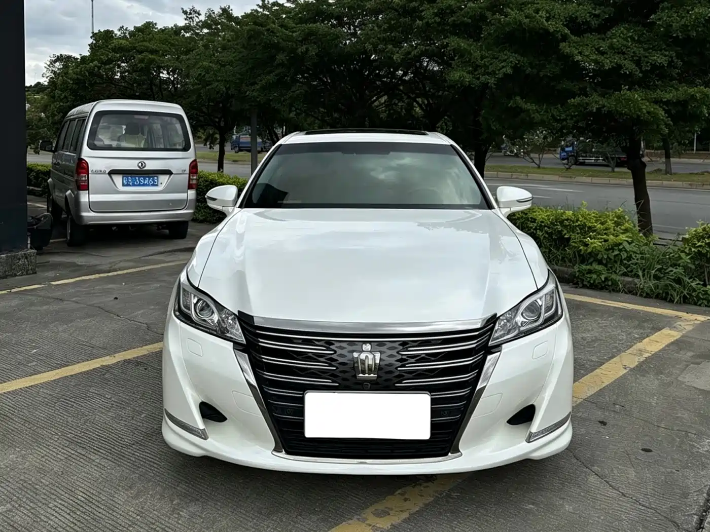 Toyota Crown 2018 2.0T Sport Edition фото 2
