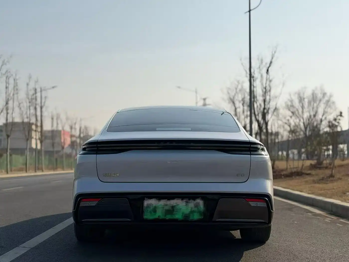 GEELY GALAXY GALAXY E8