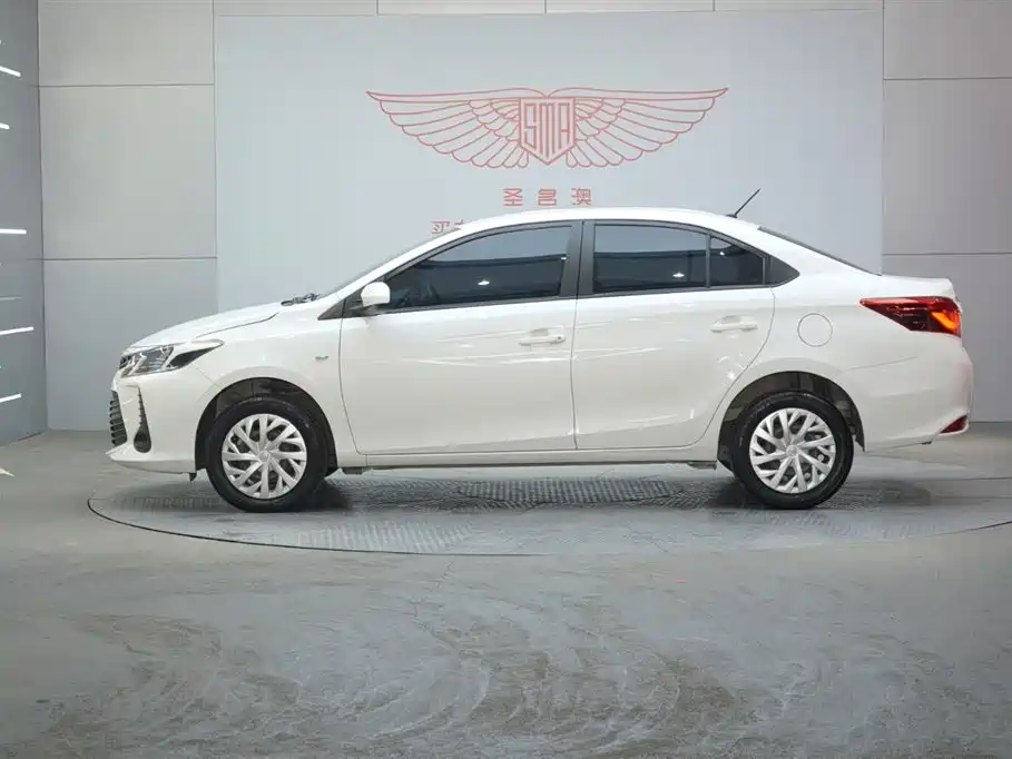 Toyota Vios 2021 1.5L CVT Chuangxing Edition фото 2