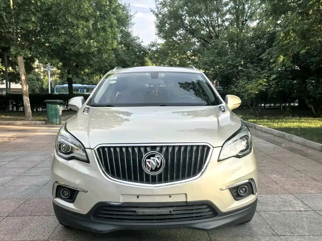 Фото 2 - Buick Envision Plus