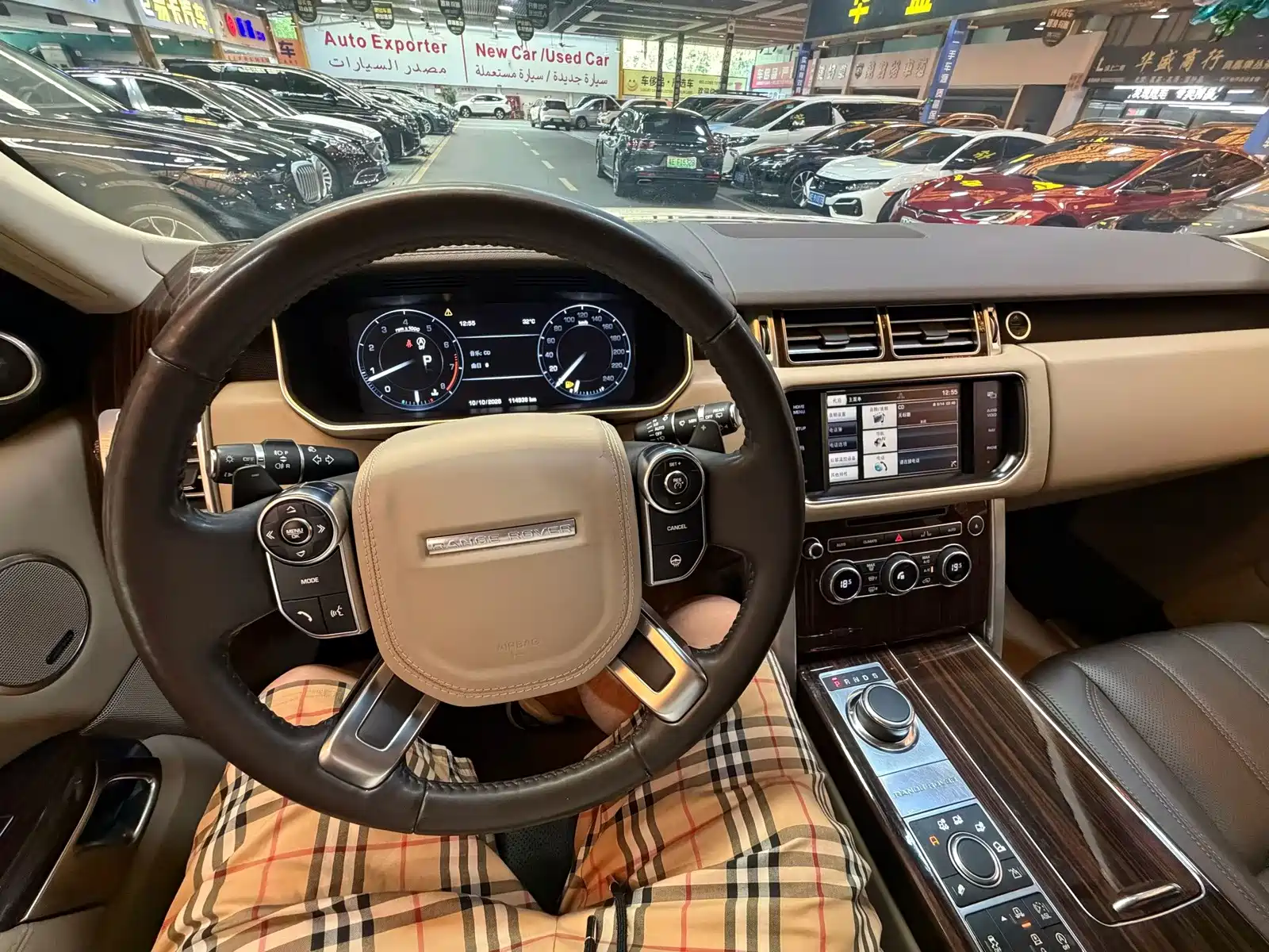 Фото 9 - Land Rover Range Rover