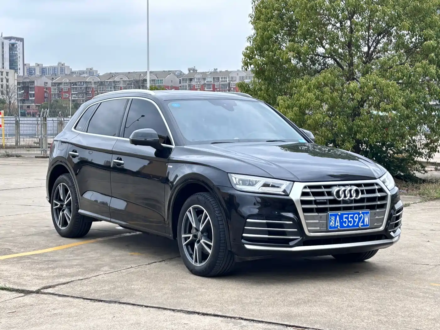 Audi Q5L 2020 40 TFSI Prestige Fashion фото 3