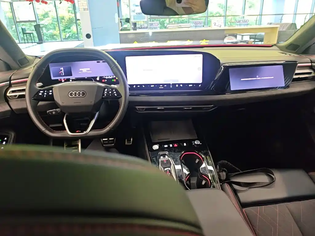 Photo 10 - Audi A5L Sportback