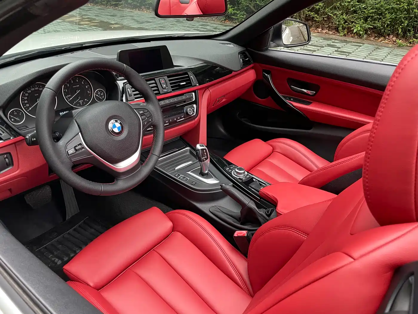 BMW 4 Series 2014 420i Convertible Luxury Design Package фото 7