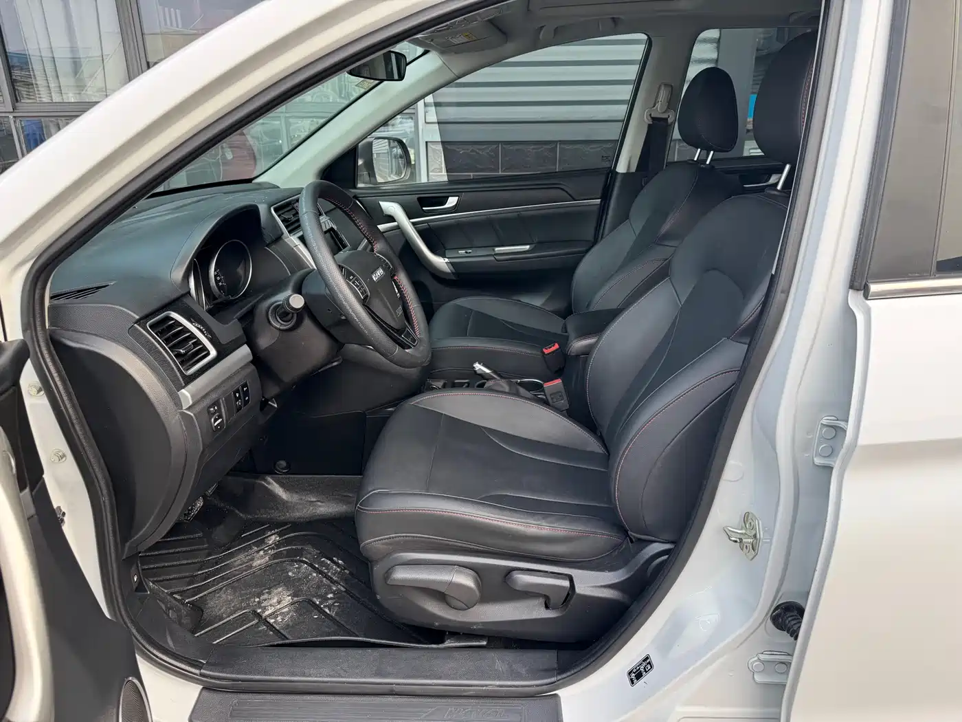 Haval M6 2019 1.5T DCT 2WD Elite Type China VI фото 3