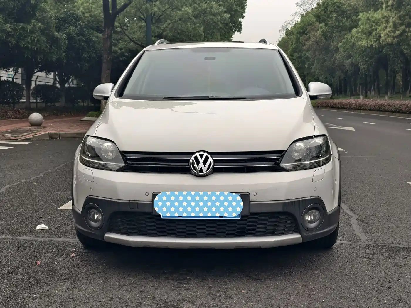 Volkswagen Golf (Import) 2012 2011 Model 1.4TSI Luxury Touring