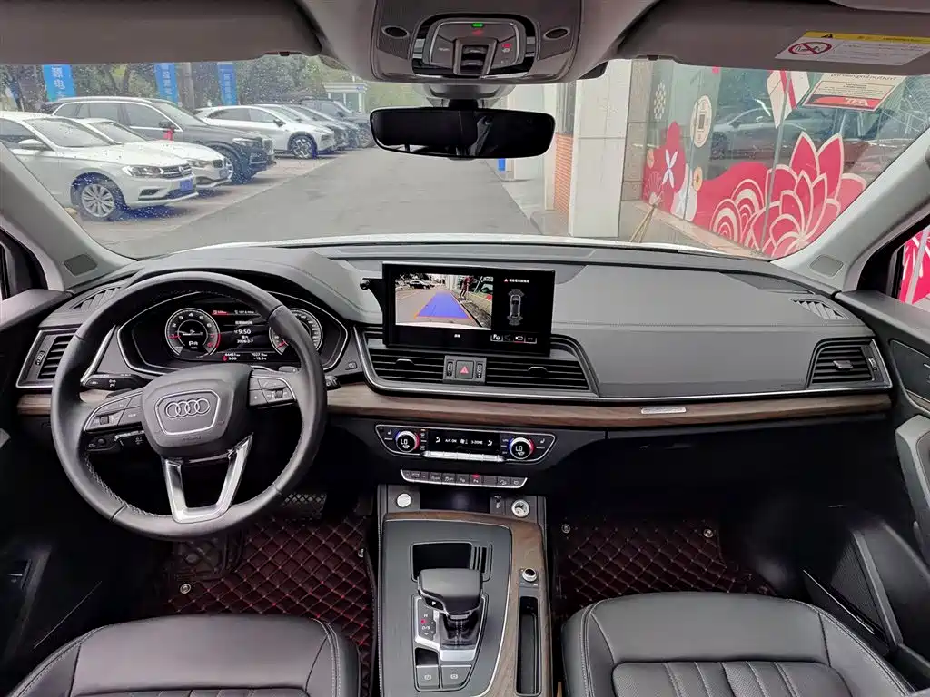 Audi Q5L 2022 45T Luxury Elegance фото 6