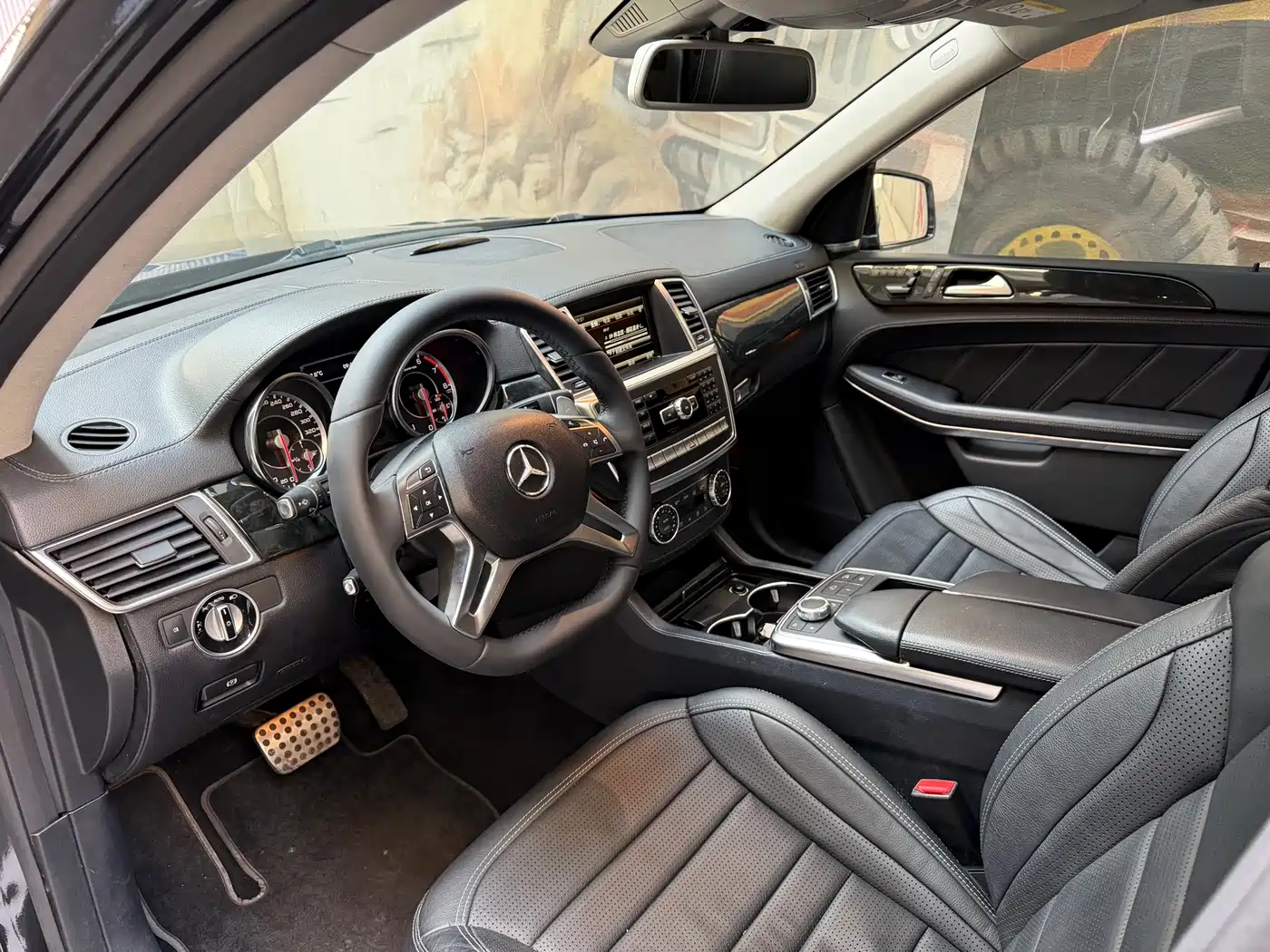Mercedes-Benz GL-Class AMG 2014 AMG GL 63 фото 7