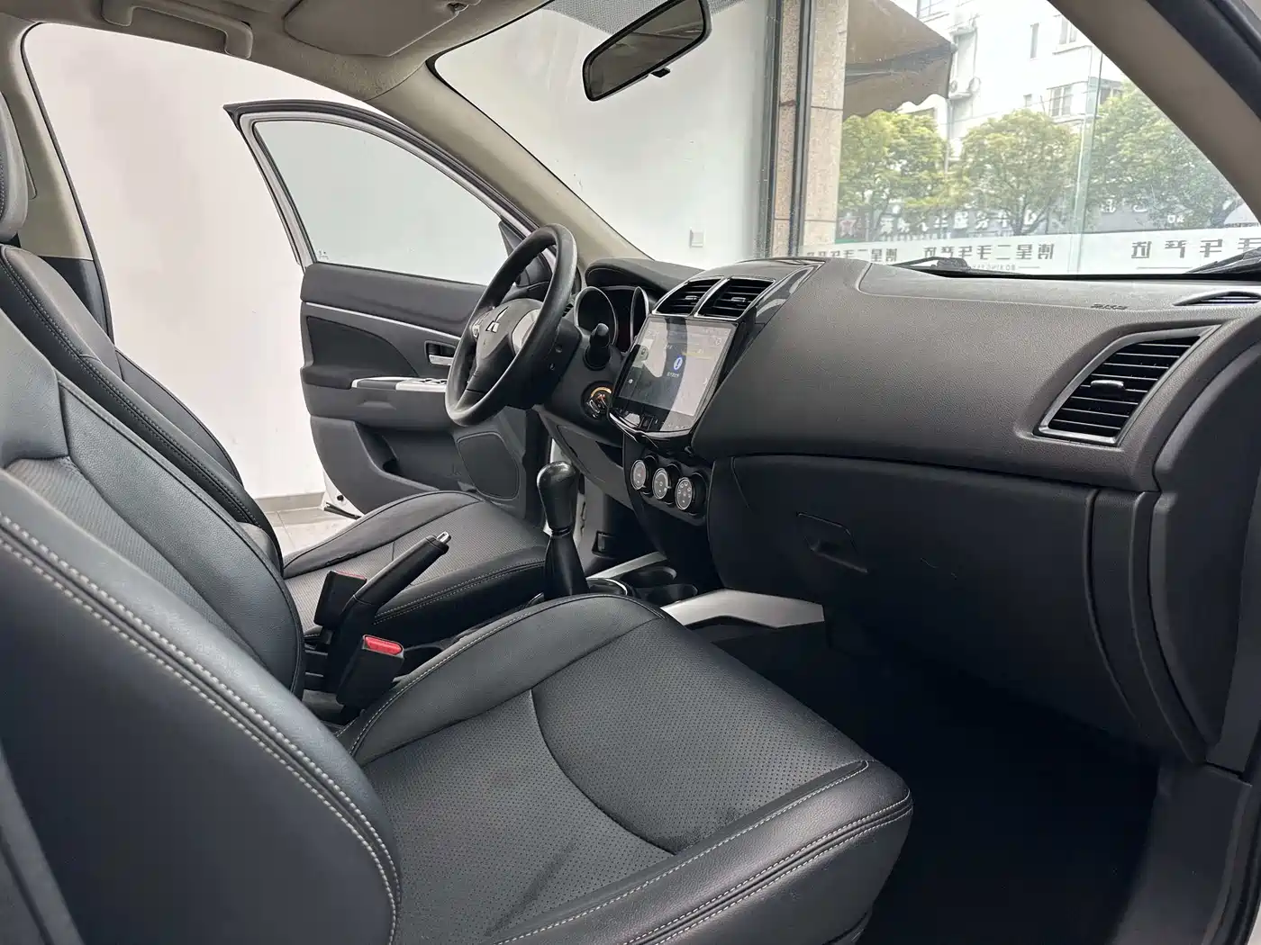 Mitsubishi ASX 2018 1.6L Manual 2WD Fashion Edition фото 4